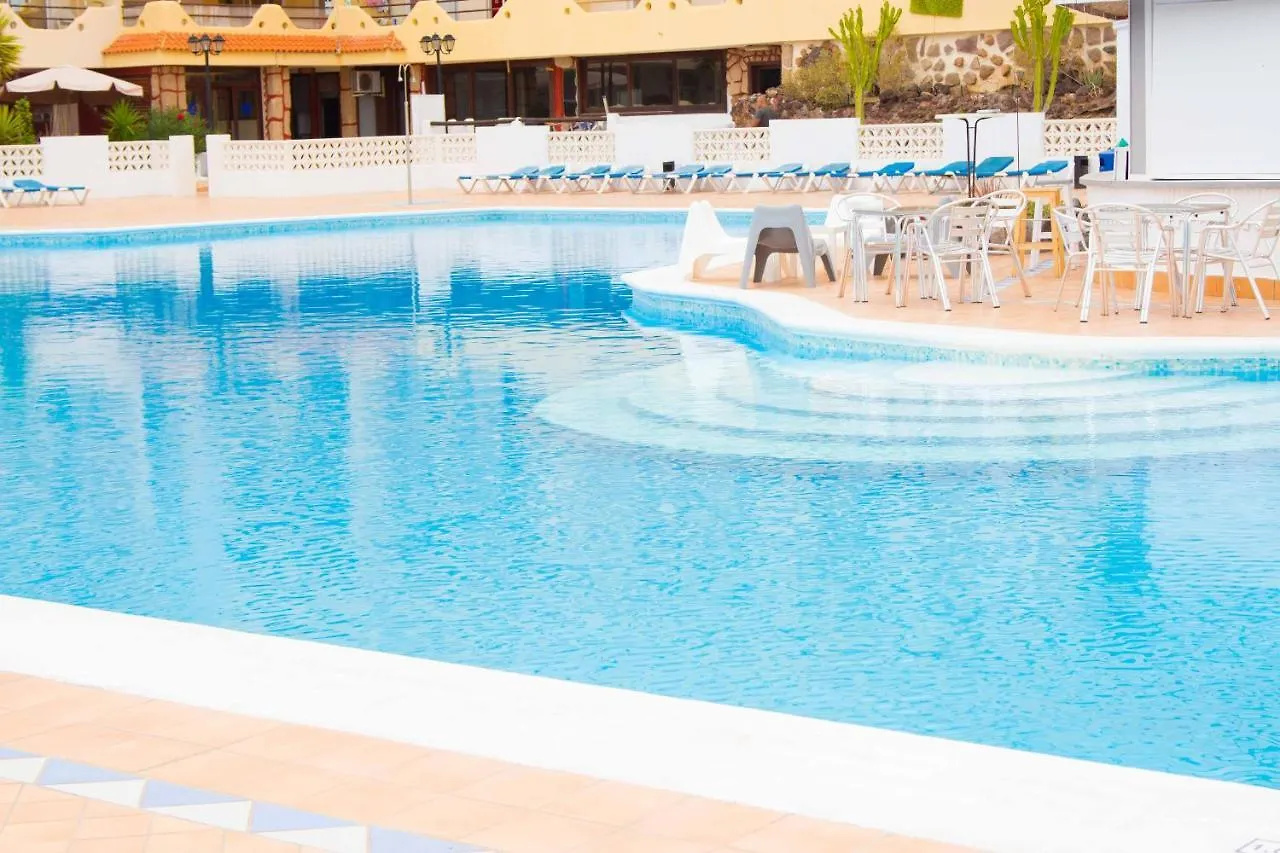Chic Apartment In Playa Paraiso 아데제
